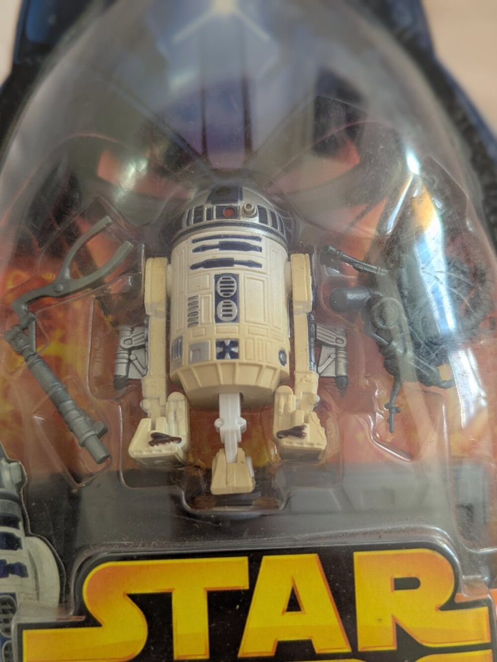 Hasbro Star Wars ROTS R2-D2 Vintage Action Figure - Picture 2 of 12